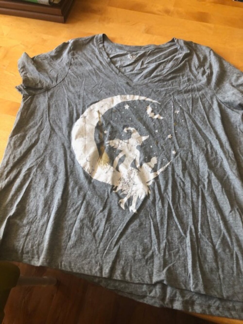 Gray Halloween Tee